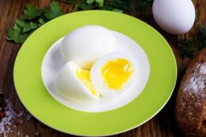 Яйца в мешочек – сколько минут варить после закипания